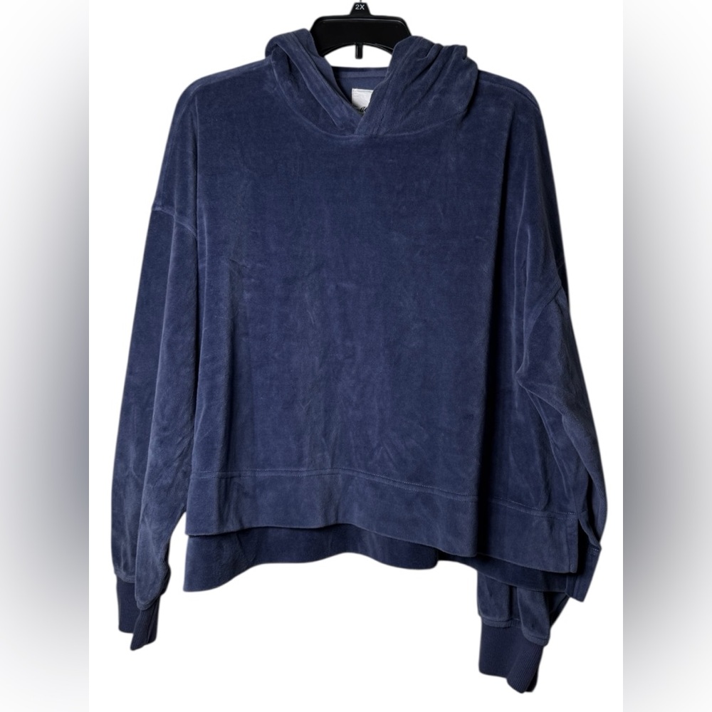 Aerie Women’s Blue Comfort Soft Athleisure Velour Cropped Hoodie Pullover
